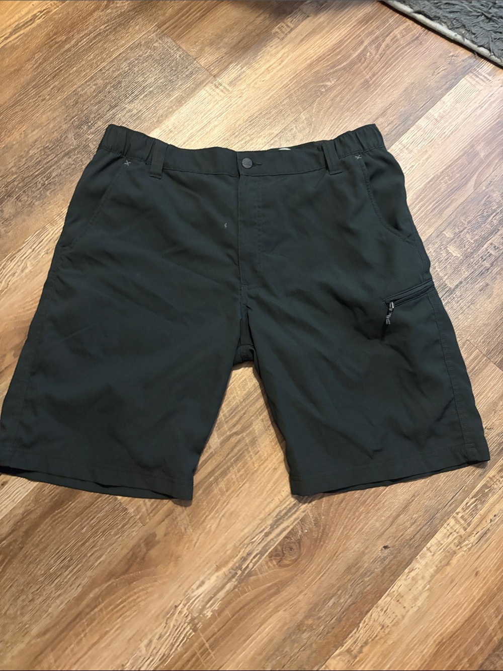 Wrangler Black Hybrid Cargo Shorts